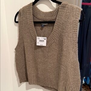 American Eagle Outfitters V-Neck Sweater Vest - Brown